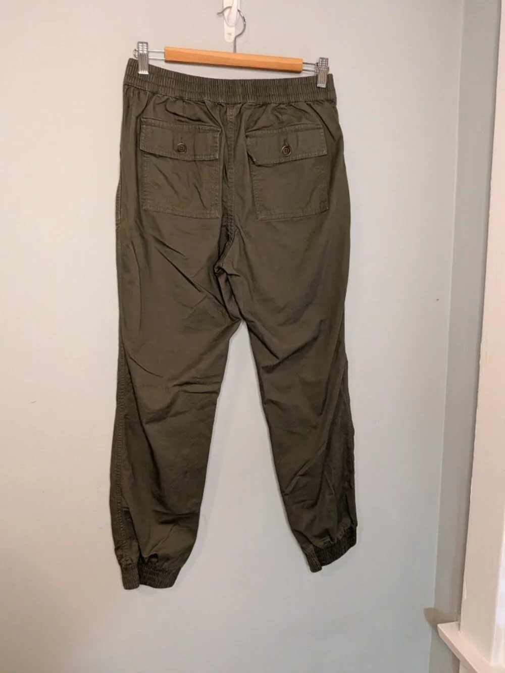 Pact Organic Cotton Pants Medium Green Tapered Leg Utility Zip Ankle